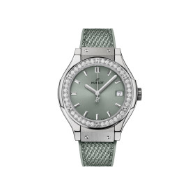         Damenuhr, Hublot Classic Fusion Titanium Sage Green Diamonds 581.NX.891G.NR.1104