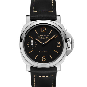 Herrenuhr, Panerai Luminor Base PAM00915