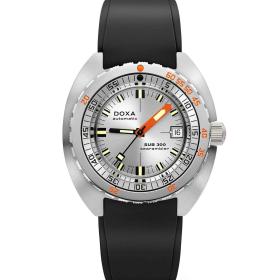 Herrenuhr, Doxa SUB 300 SEARAMBLER 821.10.021.20