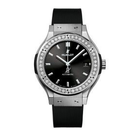 Unisex, Hublot Classic Fusion Titanium Diamonds  565.NX.1470.RX.1204