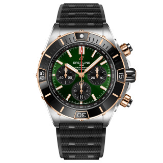 Herrenuhr, Breitling Super Chronomat B01 44, Ref: UB0136251L1S1
