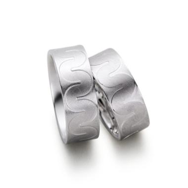 Ringe, August Gerstner Trauringe