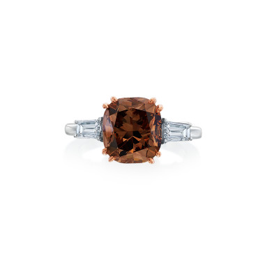         Weißgold, Ringe, Atelier Mühlbacher Cognac Diamond Cushion Ring