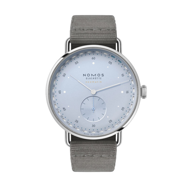         Damen- und Herrenuhr, Automatik, NOMOS Glashütte Metro neomatik 41 Update eisblau