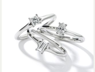 Verlobungsringe aus Platin mit verschiedenen Diamantschliffen – hochwertige Solitärringe in 950er Platin