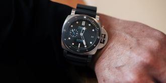 Panerai Submersible als Preowned Luxusuhr am Handgelenk – sportlicher Zeitmesser in persönlicher Anwendung bei Mühlbacher