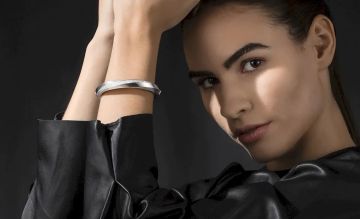 Schmuck Material Platin Banner D