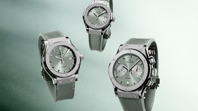 Drei Hublot Classic Fusion Uhren mit salbeifarbenem Zifferblatt, Edelstahlgeh&auml;use und Textilarmband, eine Variante mit Diamantl&uuml;nette