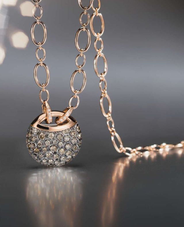 trageart-ketten-anhaenger-mehr-entdecken