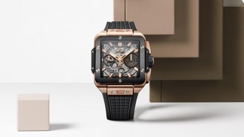 Hublot Square Bang Unico King Gold Ceramic Ansicht vorne Hublot Square Bang Unico King Gold Ceramic Ansicht vorne